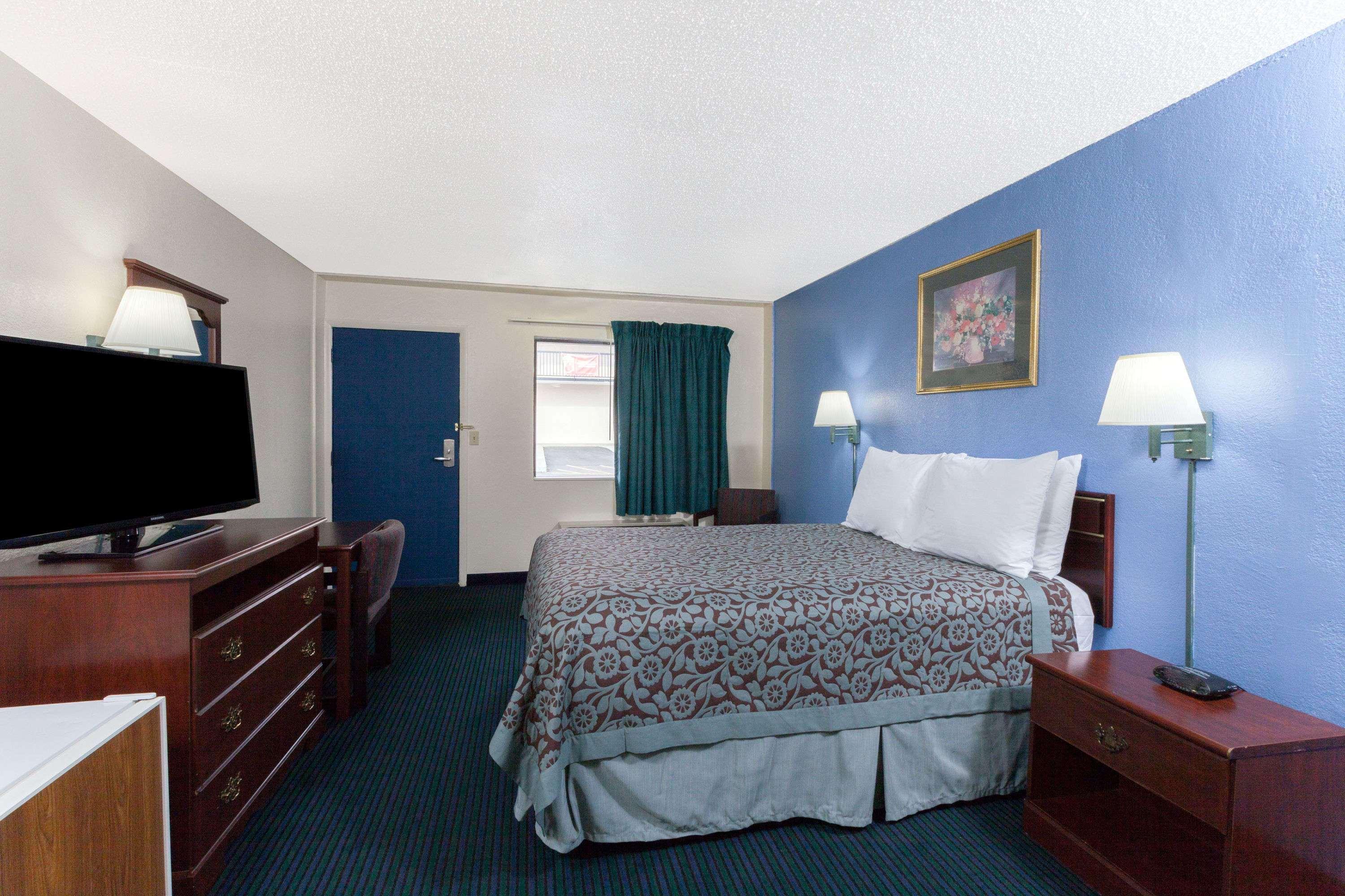 Days Inn By Wyndham Oklahoma City Fairground Eksteriør billede